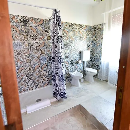 Casa Roveri Bed & Breakfast *